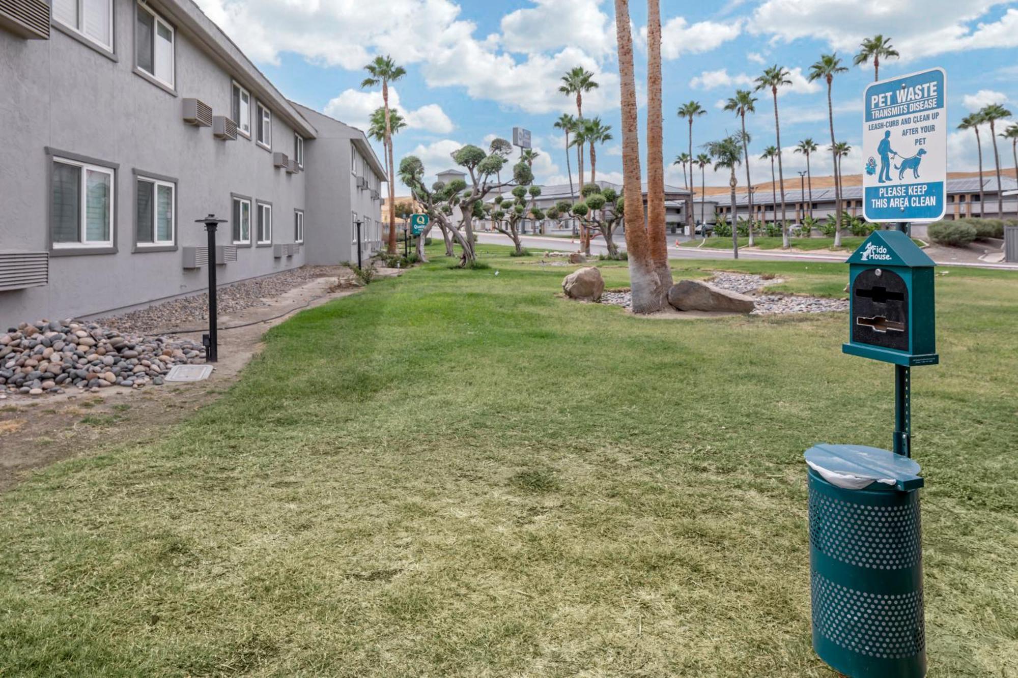 Quality Inn Kettleman City Near Hwy 41 Exteriér fotografie