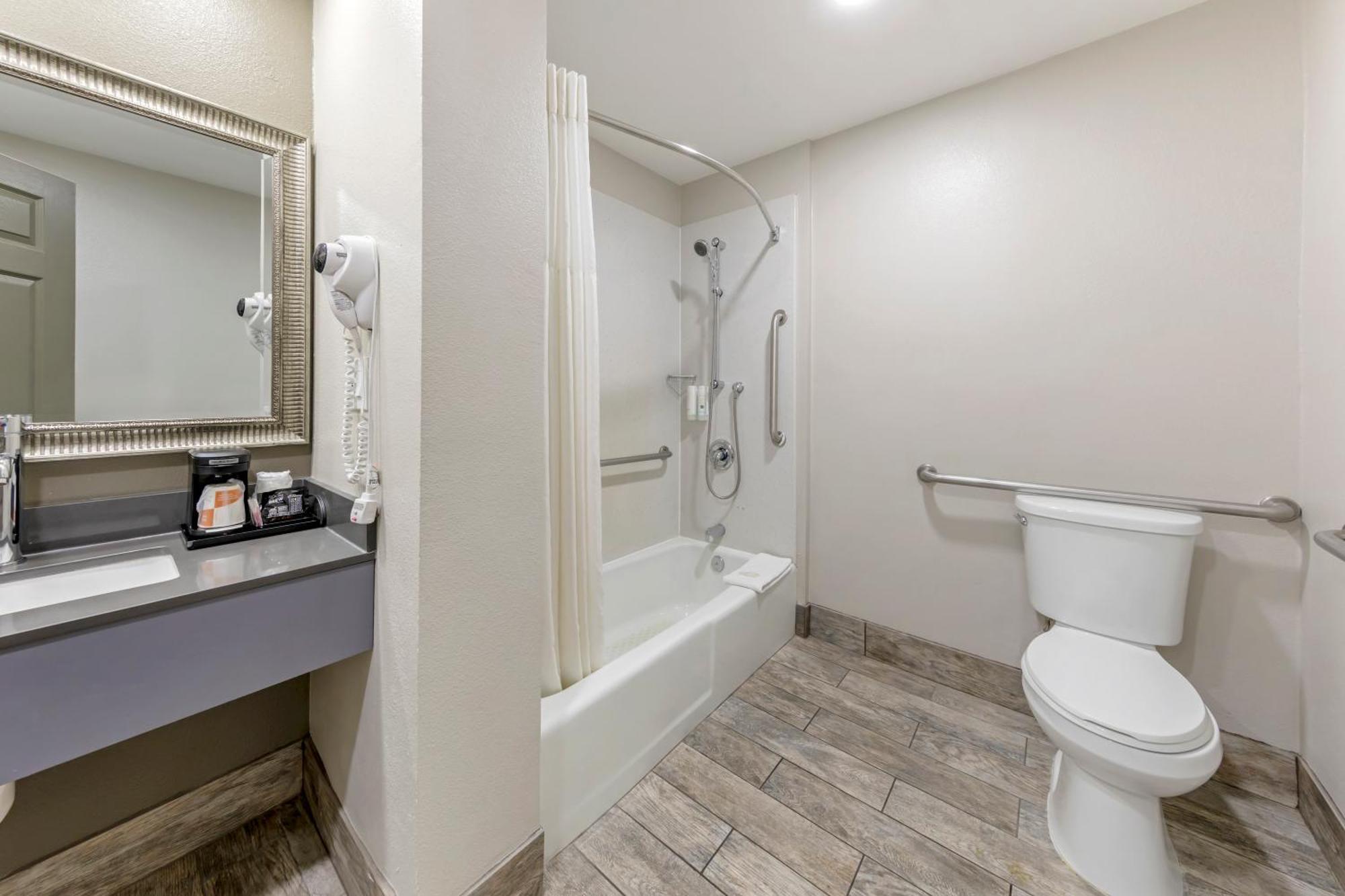 Quality Inn Kettleman City Near Hwy 41 Exteriér fotografie