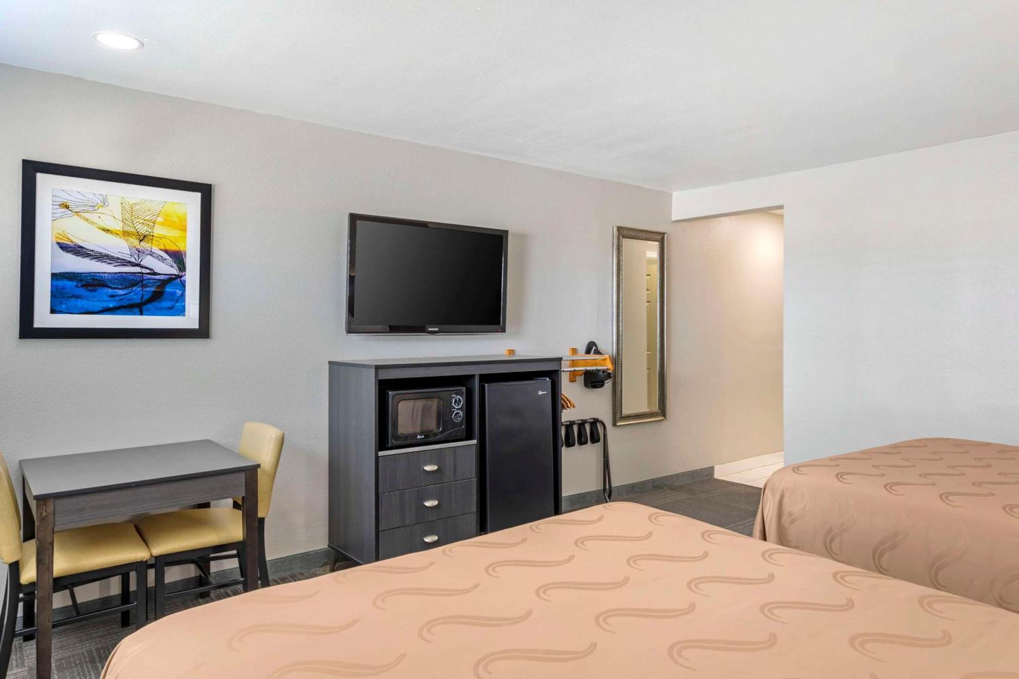 Quality Inn Kettleman City Near Hwy 41 Exteriér fotografie
