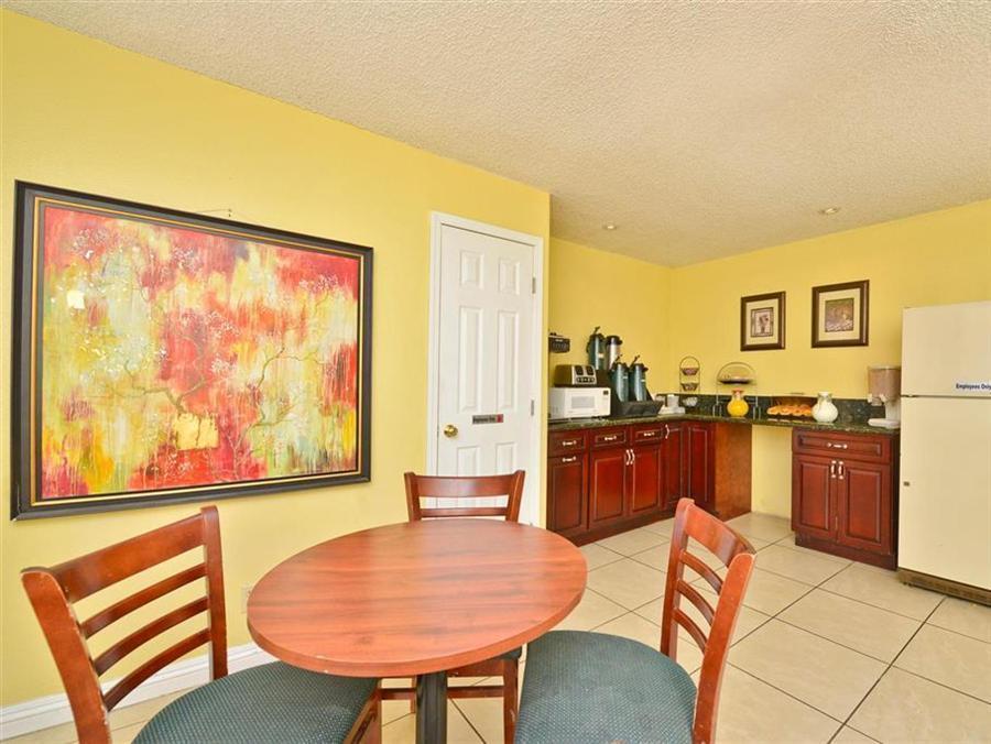 Quality Inn Kettleman City Near Hwy 41 Exteriér fotografie